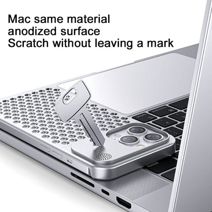 iPhone 15 Pro Frameless Metal Heat Dissipation Aluminum Cooling Case with Aroma - Silver