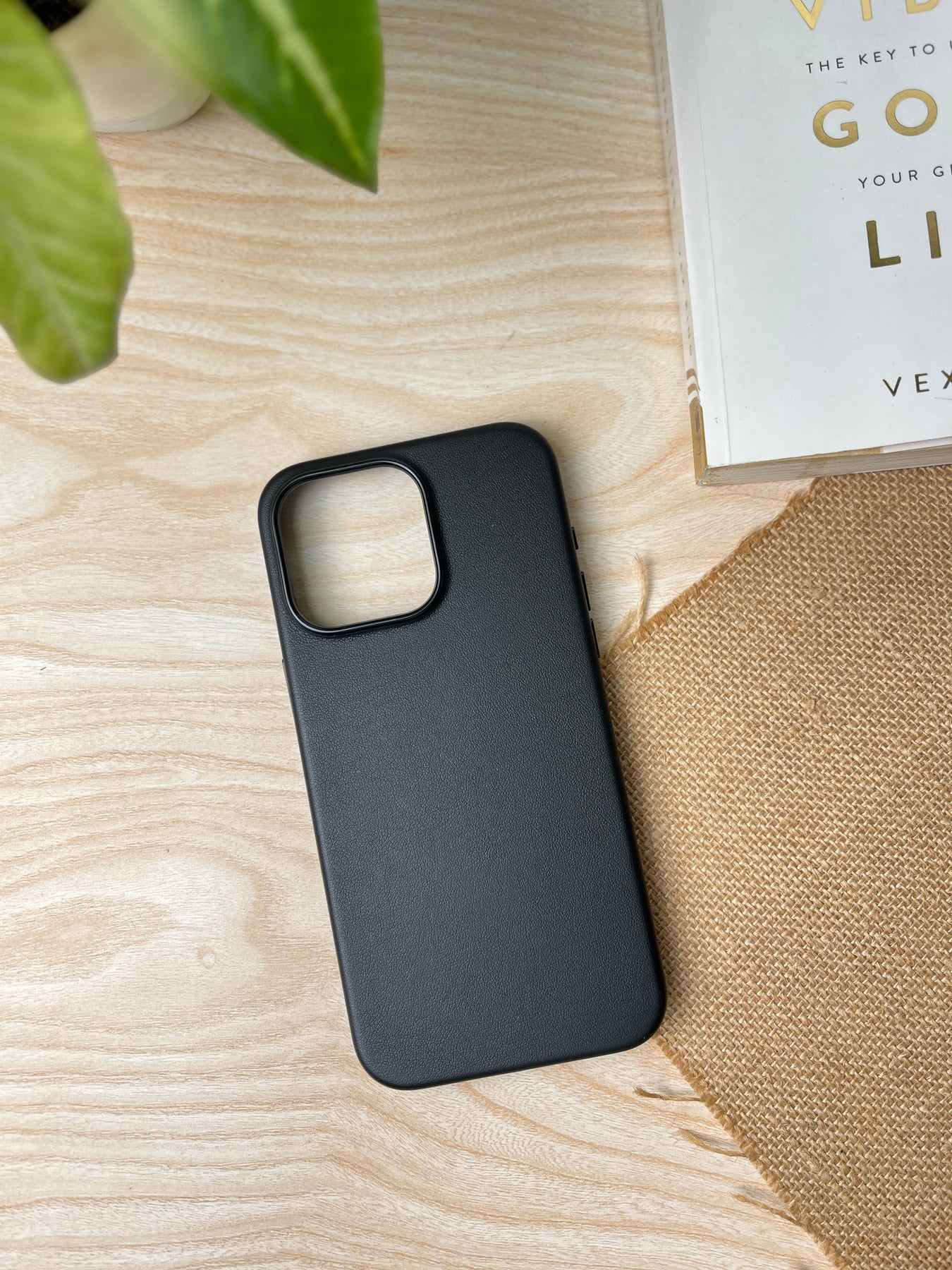 iPhone 13 Genuine Leather Case - Black