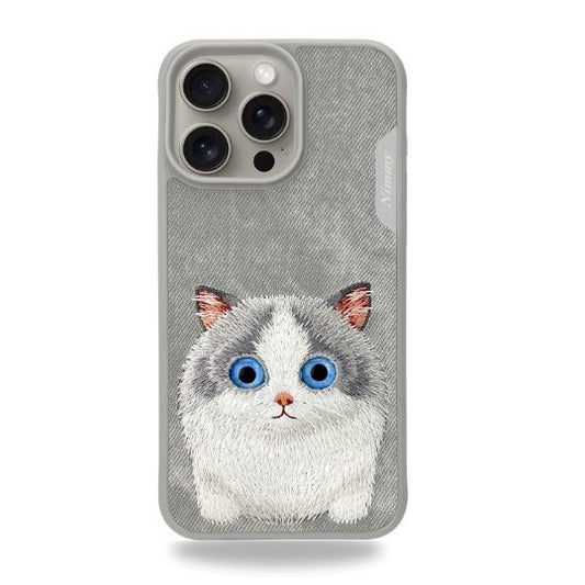 iPhone 15 Pro Max Nimmy Official Embroidery Cat Shockproof Case - Titanium